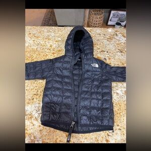 North Face Thermoball Hooded Jacket 3T unisex